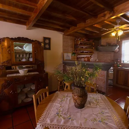 بيت للعطل Casa Vinhas